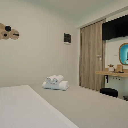 Mythical Olympus Mare Seaside Pool カテリーニ